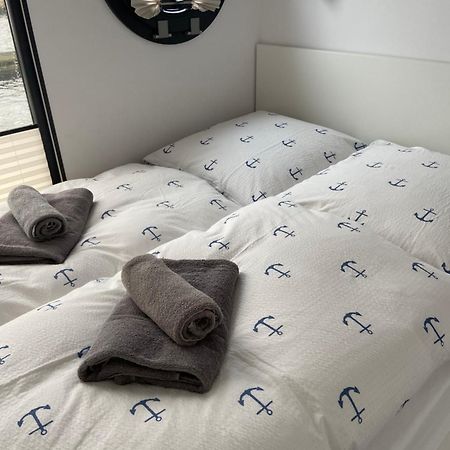 Hausboot Fjord Claudia Schleswig 호텔 외부 사진